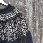 Last inn bildet i Galleri-visningsprogrammet, Mysteriegenser med ensfarget mønster
